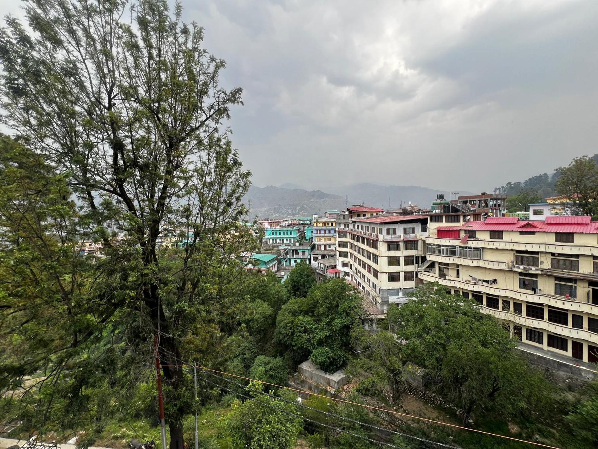 Inder Palace Barkot Exterior foto